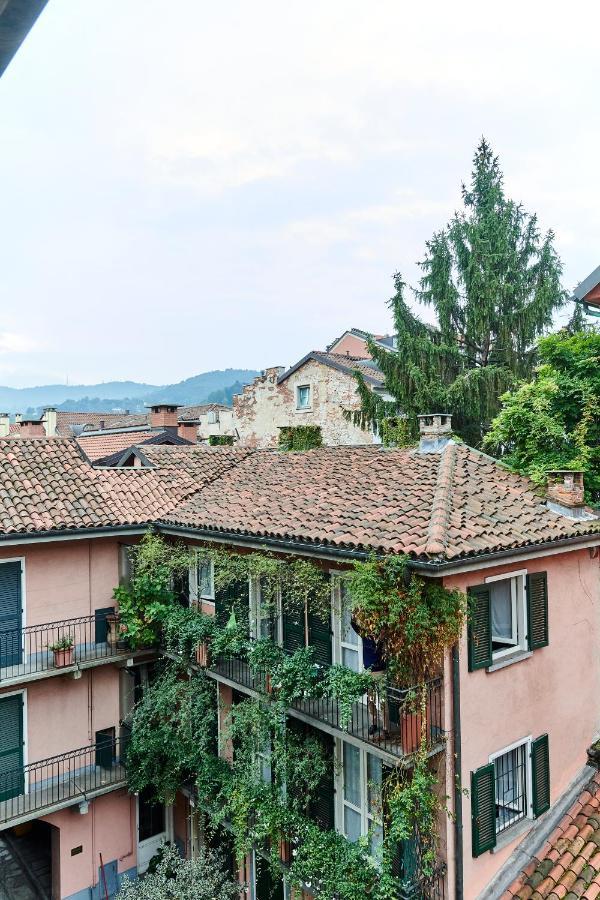 Tra I Tetti E Il Cielo Apartment Turin Bagian luar foto